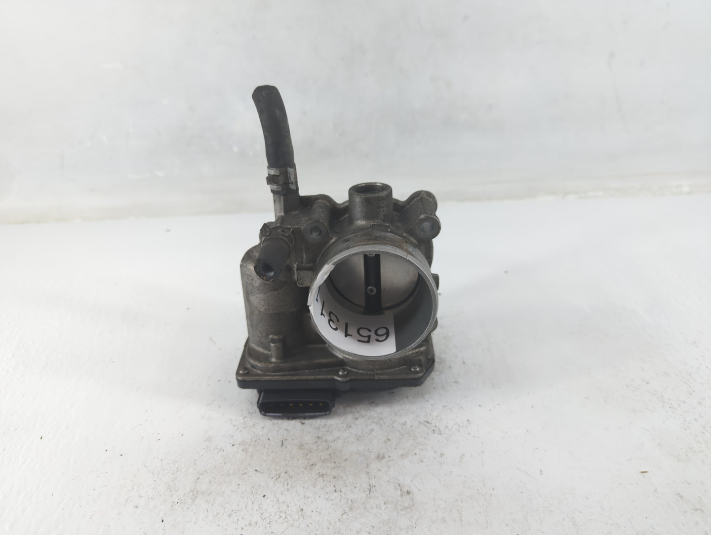 2011-2019 Toyota Corolla Throttle Body P/N:22030-0T080 Fits Fits 2011 2012 2013 2014 2015 2016 2017 2018 2019 OEM Used Auto 