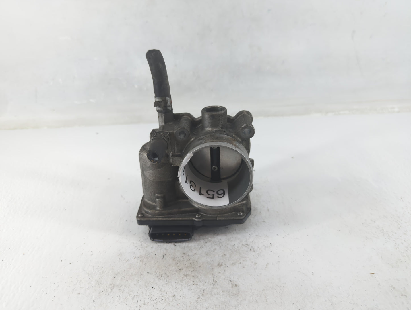 2011-2019 Toyota Corolla Throttle Body P/N:22030-0T080 Fits Fits 2011 2012 2013 2014 2015 2016 2017 2018 2019 OEM Used Auto 