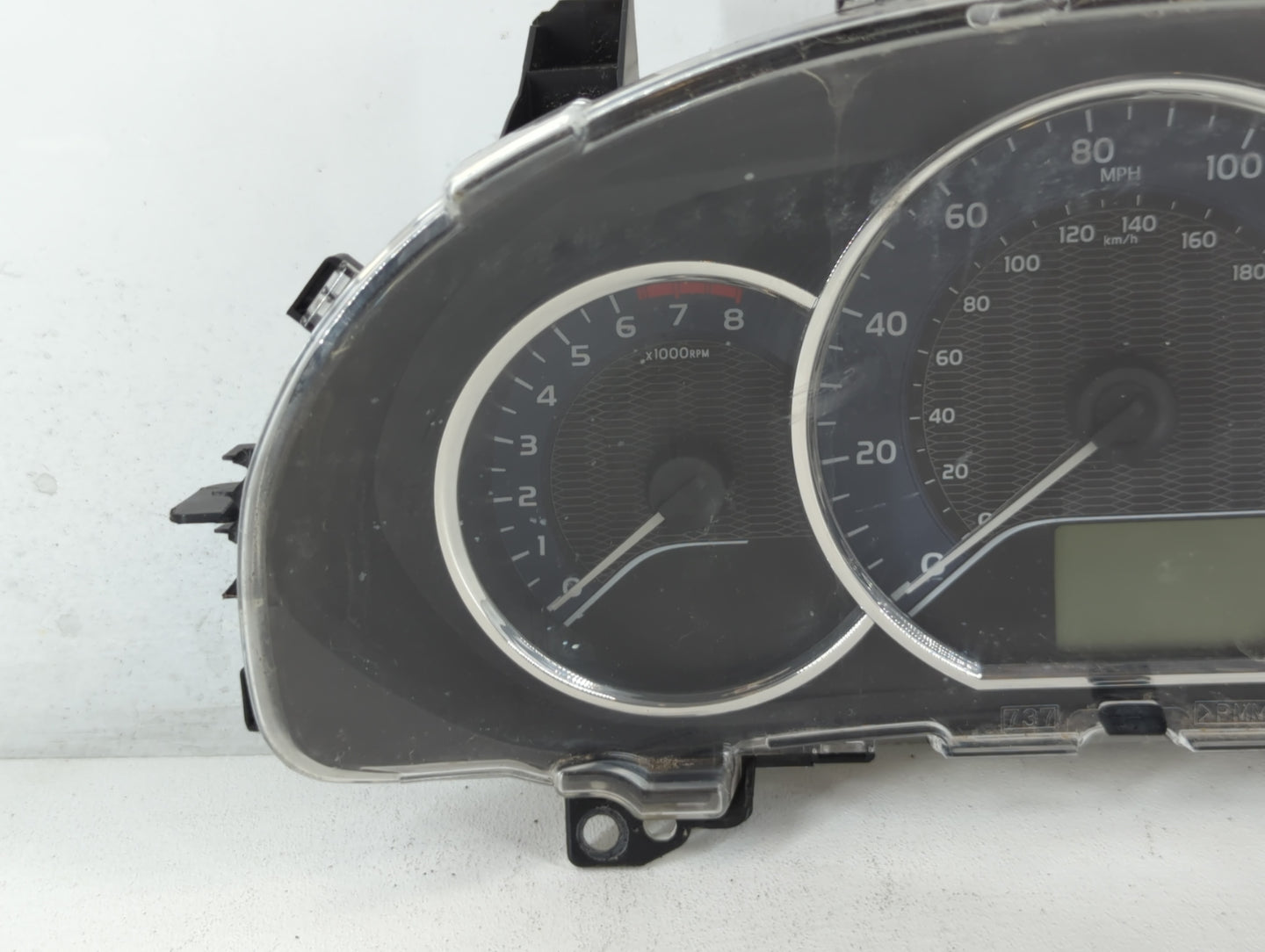 2014-2016 Toyota Corolla Instrument Cluster Speedometer Gauges P/N:83800-0ZX00-00 Fits Fits 2014 2015 2016 OEM Used Auto Par