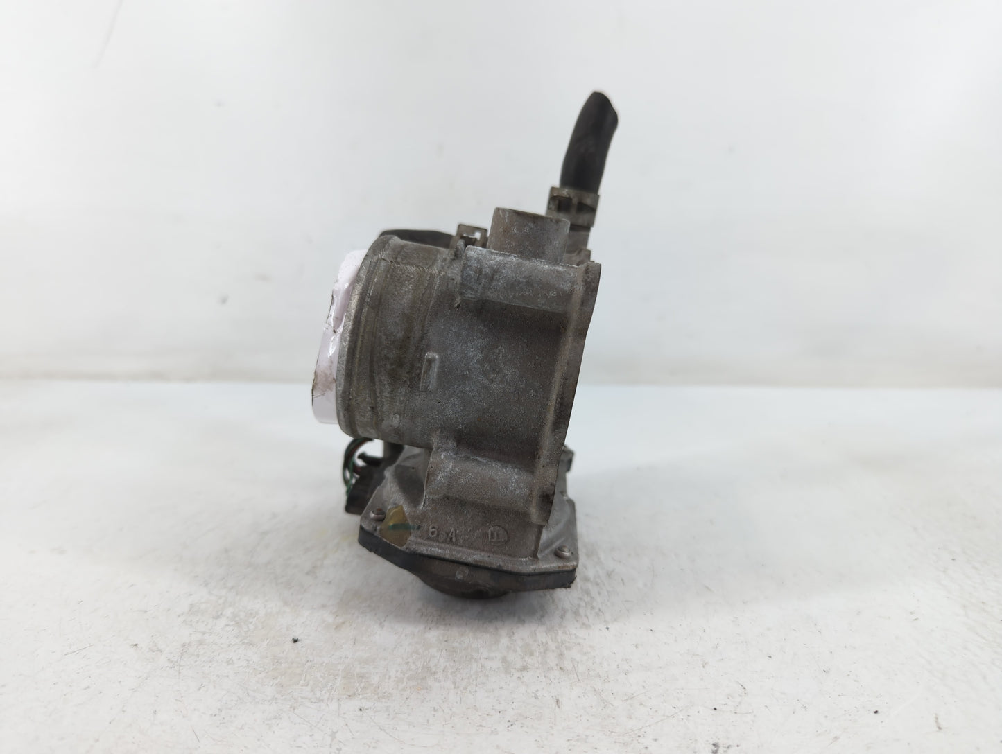 2011-2019 Toyota Corolla Throttle Body P/N:22030-0T080 Fits Fits 2011 2012 2013 2014 2015 2016 2017 2018 2019 OEM Used Auto 
