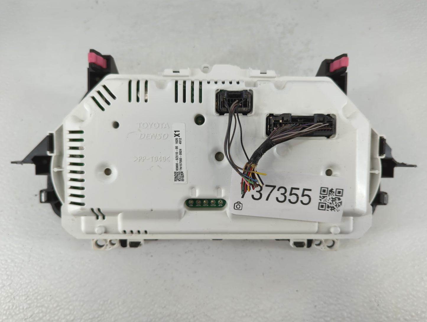 2014-2016 Toyota Corolla Instrument Cluster Speedometer Gauges P/N:83800-0Z10-00 Fits Fits 2014 2015 2016 OEM Used Auto Part