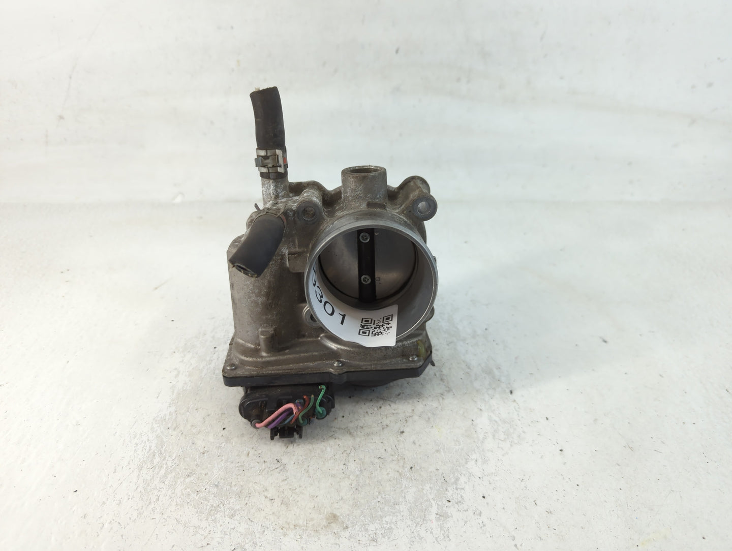 2011-2019 Toyota Corolla Throttle Body P/N:22030-0T080 Fits Fits 2011 2012 2013 2014 2015 2016 2017 2018 2019 OEM Used Auto 