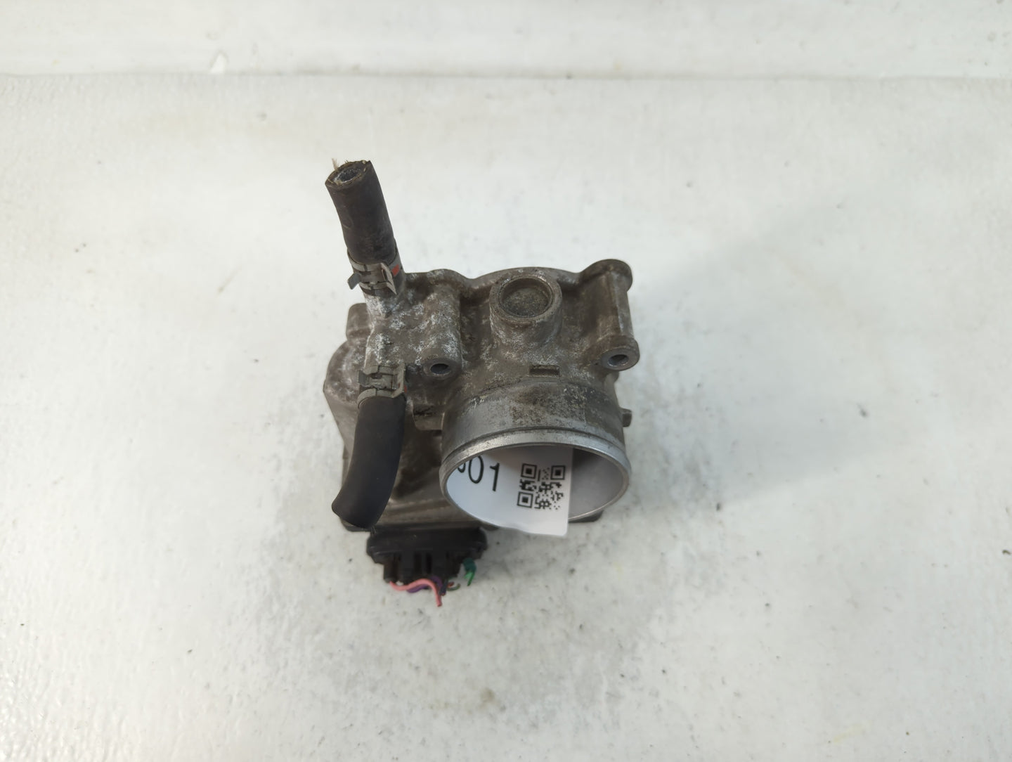 2011-2019 Toyota Corolla Throttle Body P/N:22030-0T080 Fits Fits 2011 2012 2013 2014 2015 2016 2017 2018 2019 OEM Used Auto 