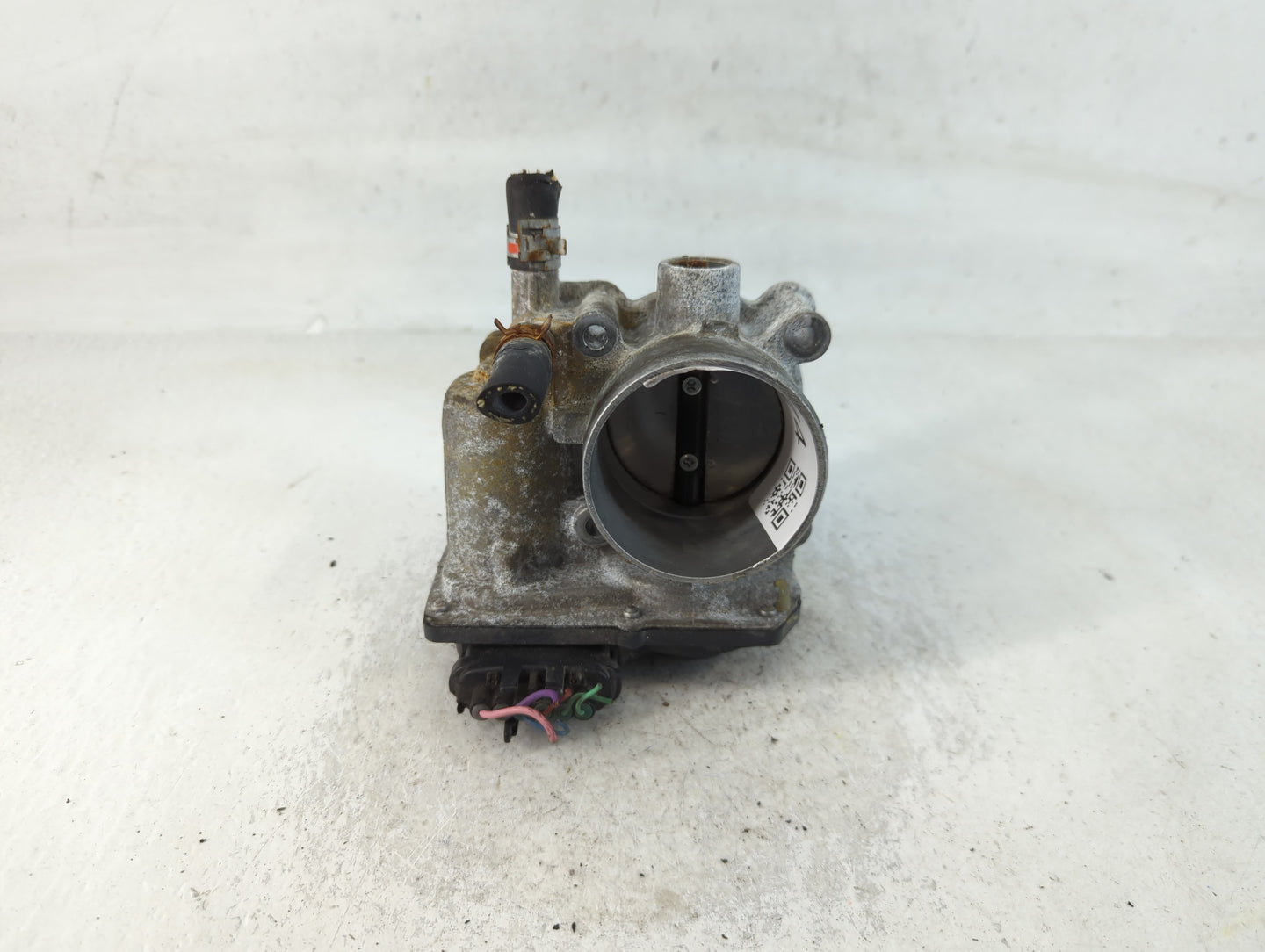 2011-2019 Toyota Corolla Throttle Body P/N:22030-0T080 Fits Fits 2011 2012 2013 2014 2015 2016 2017 2018 2019 OEM Used Auto 