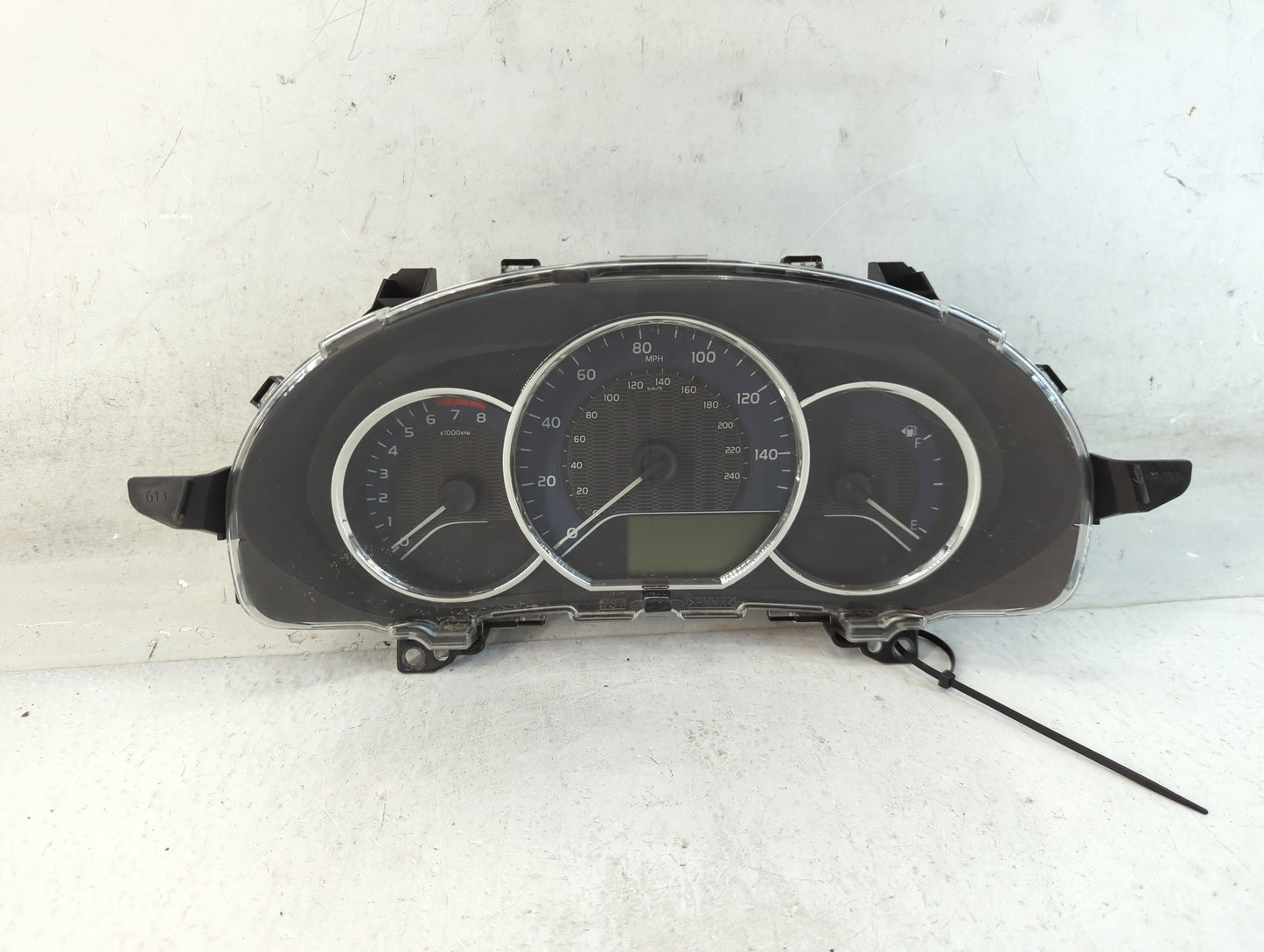 2014-2016 Toyota Corolla Instrument Cluster Speedometer Gauges P/N:83800-0ZX10 Fits Fits 2014 2015 2016 OEM Used Auto Parts 