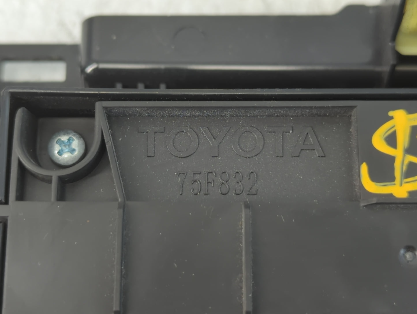 2014-2016 Toyota Corolla Climate Control Module Temperature AC/Heater Replacement P/N:75F832 Fits Fits 2014 2015 2016 OEM Us