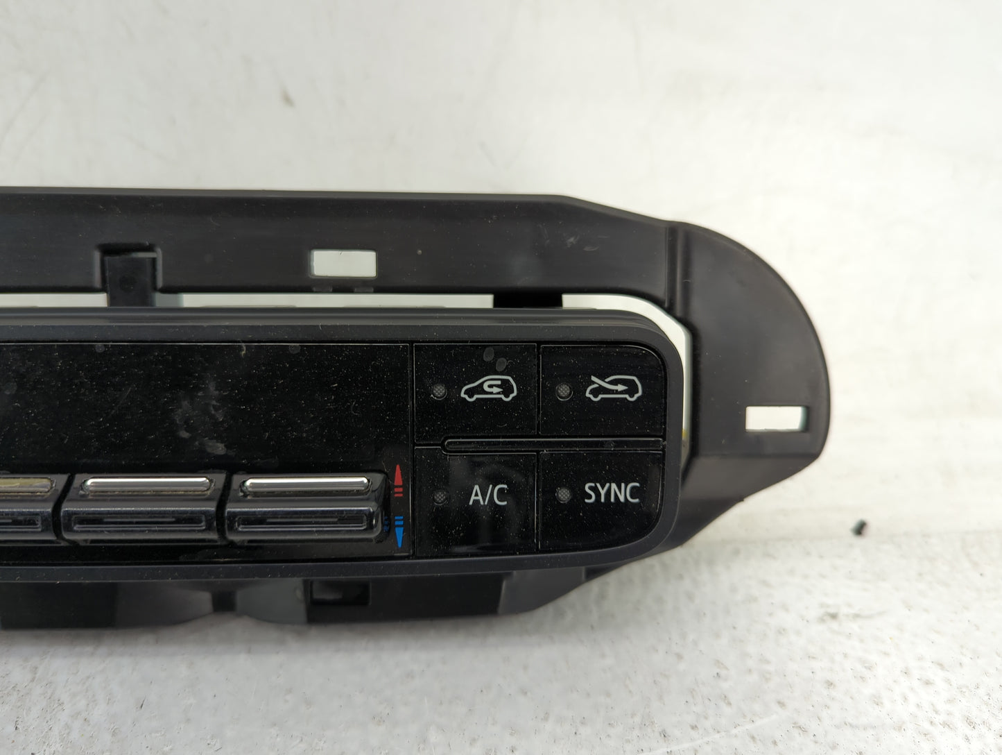 2017-2018 Toyota Corolla Im Climate Control Module Temperature AC/Heater Replacement P/N:55468-12040 Fits Fits 2016 2017 201
