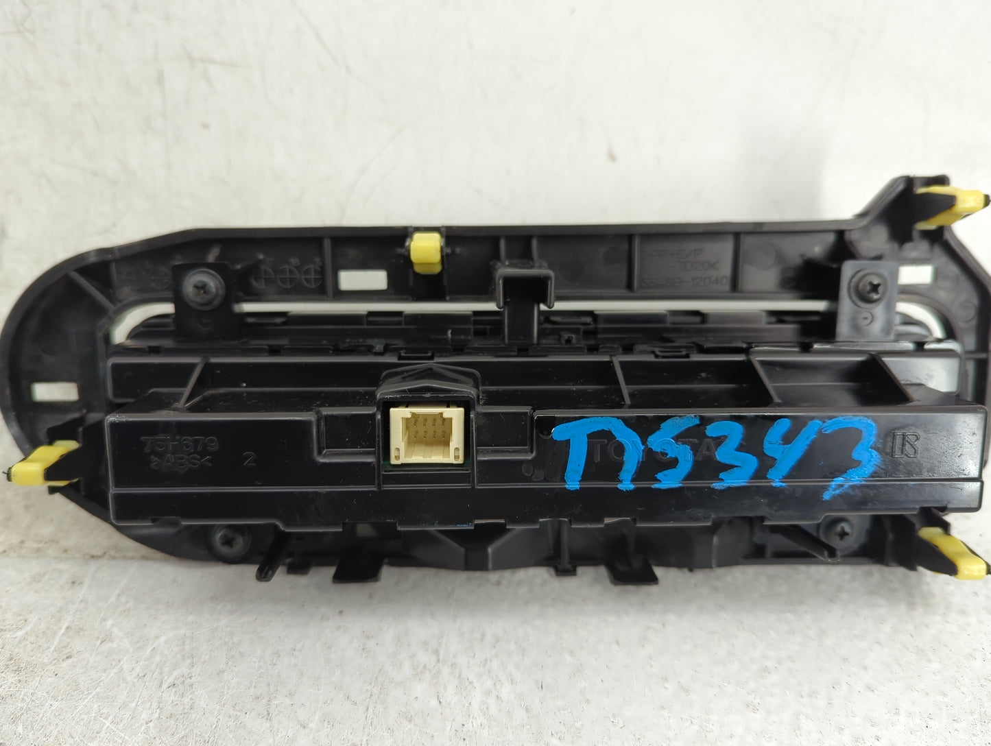 2017-2018 Toyota Corolla Im Climate Control Module Temperature AC/Heater Replacement P/N:55468-12040 Fits Fits 2016 2017 201