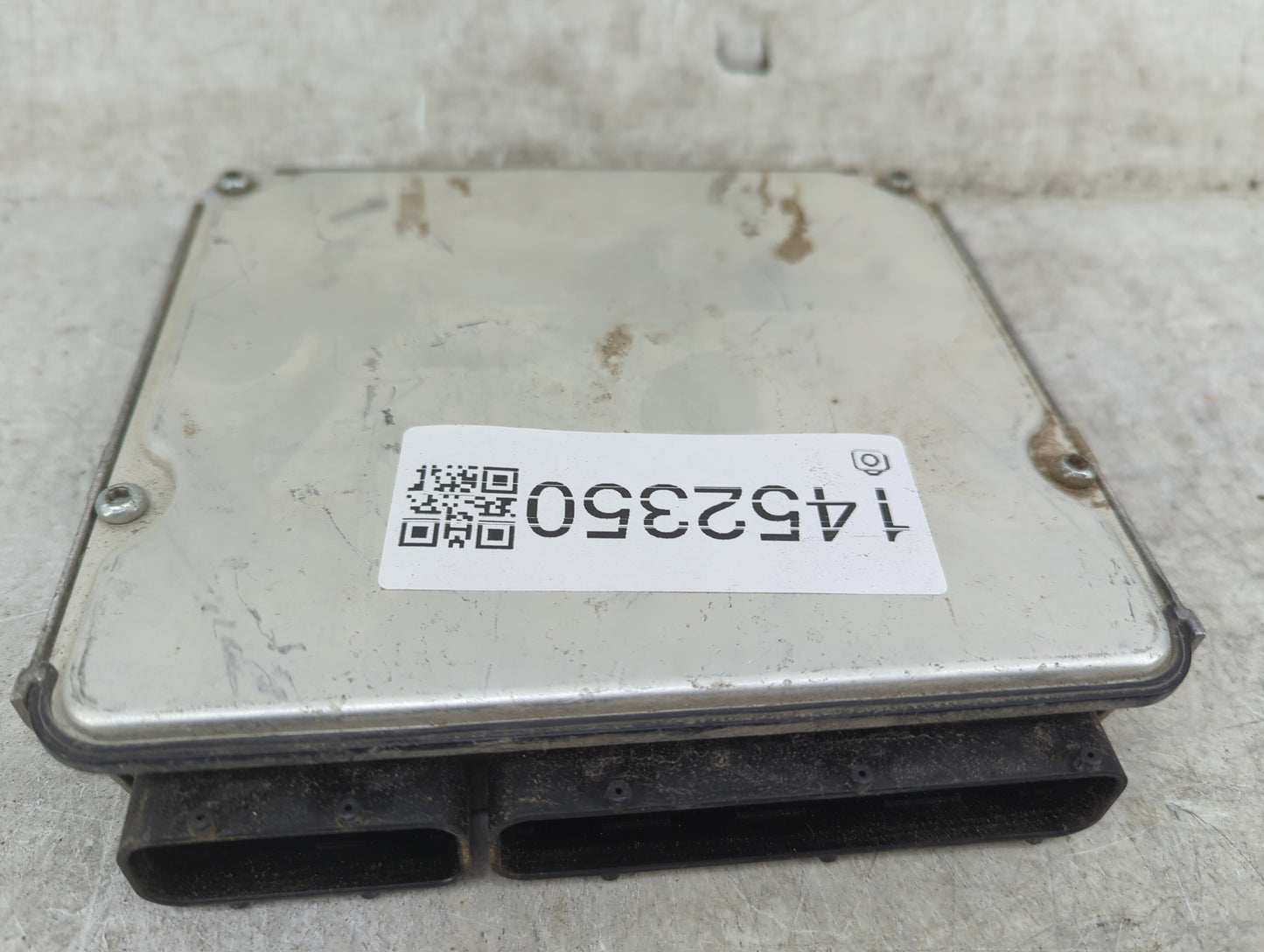2016 Toyota Corolla Im PCM Engine Control Computer ECU ECM PCU OEM P/N:89661-0W170 Fits OEM Used Auto Parts - Oemusedautopar