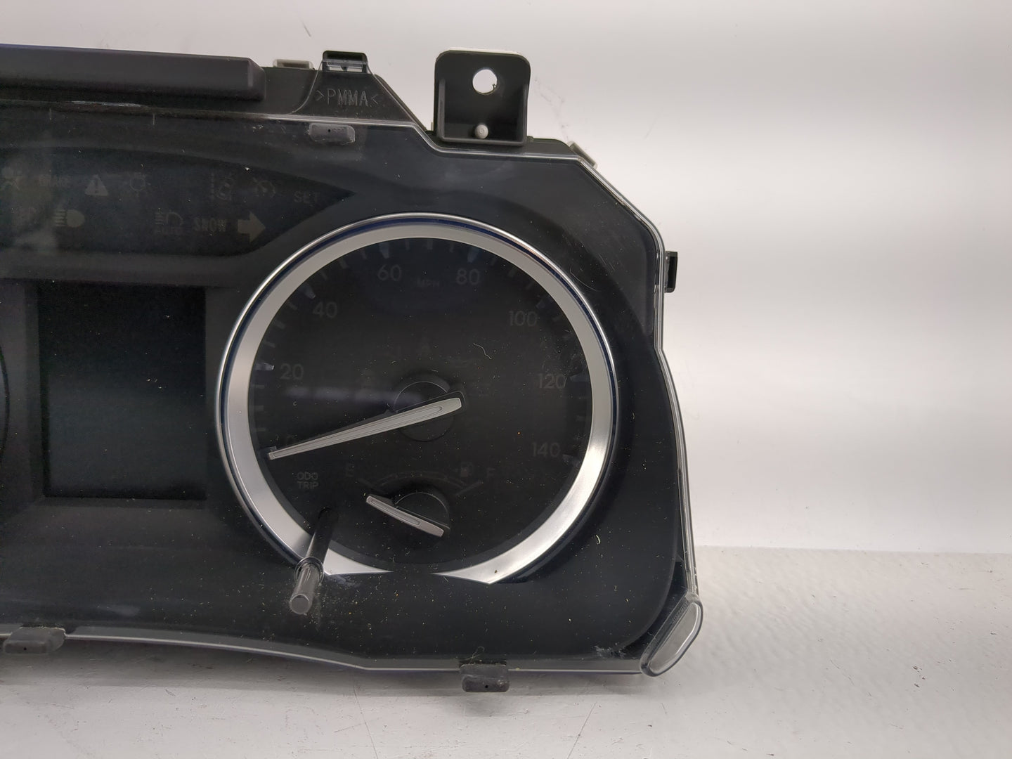2014-2016 Toyota Highlander Instrument Cluster Speedometer Gauges P/N:83800-0E540-00 Fits Fits 2014 2015 2016 OEM Used Auto 