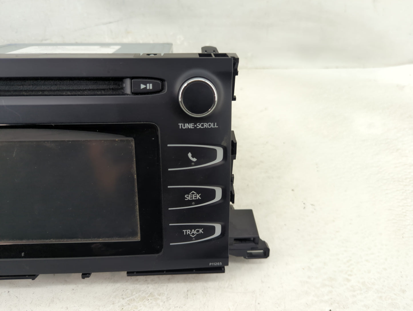2016 Toyota Highlander Radio AM FM Cd Player Receiver Replacement P/N:86140-0E200 Fits OEM Used Auto Parts - Oemusedautopart