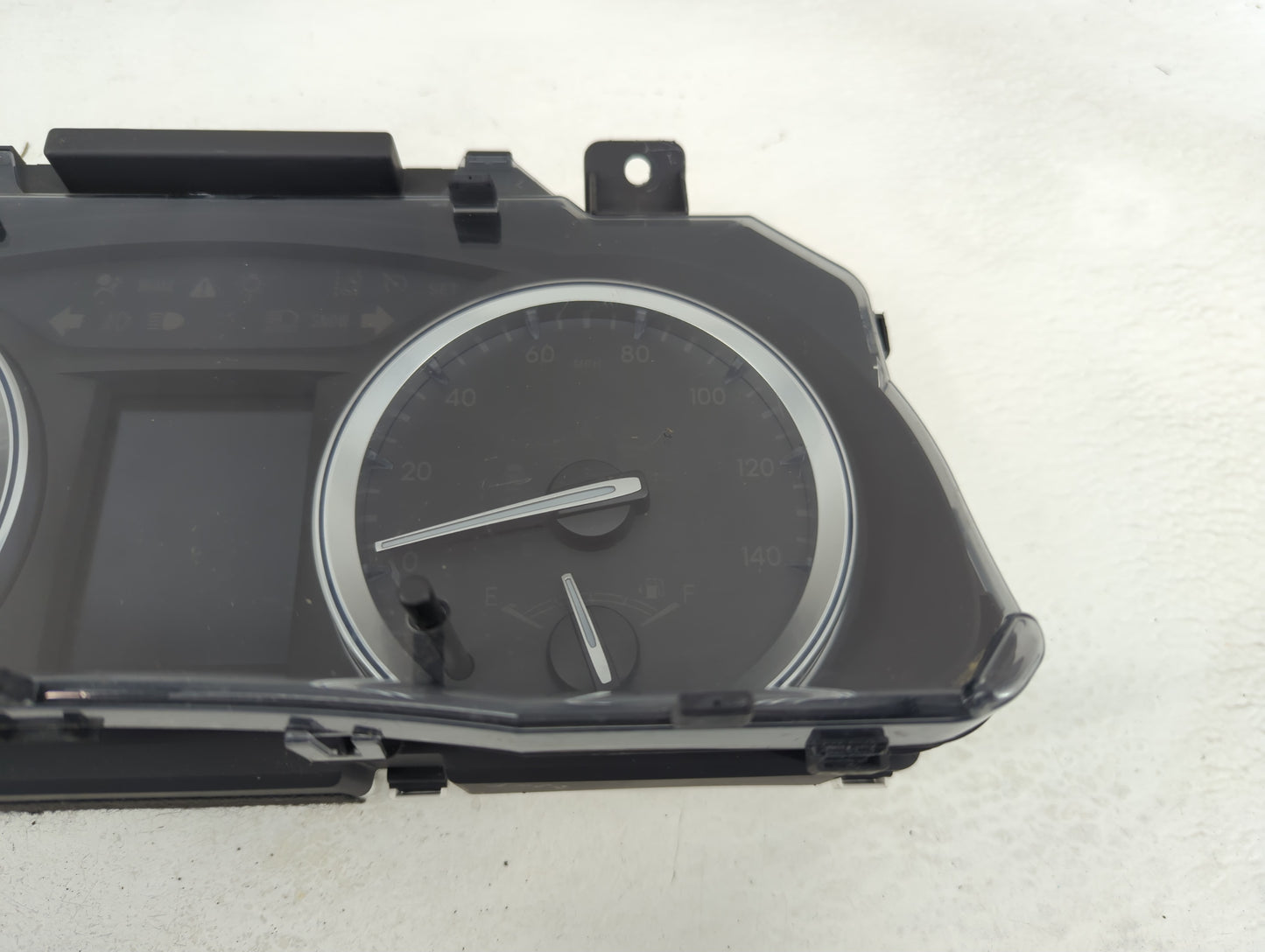 2014-2016 Toyota Highlander Instrument Cluster Speedometer Gauges P/N:TN257470-8007 83800-0E540-00 Fits Fits 2014 2015 2016 