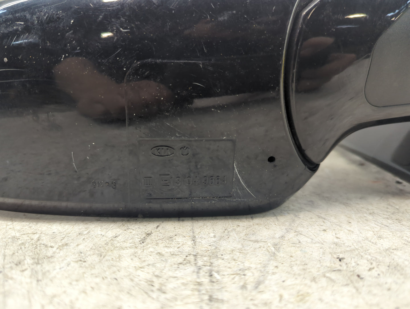 2014-2019 Toyota Highlander Driver Side View Mirror - Left Door Mirror OEM Used - Oemusedautoparts1.com
