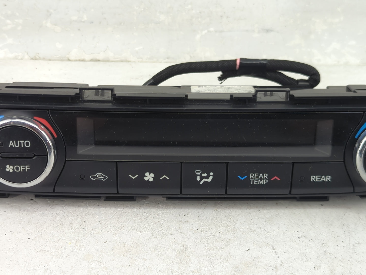 2016 Toyota Highlander Climate Control Module Temperature AC/Heater Replacement Fits OEM Used Auto Parts - Oemusedautoparts1