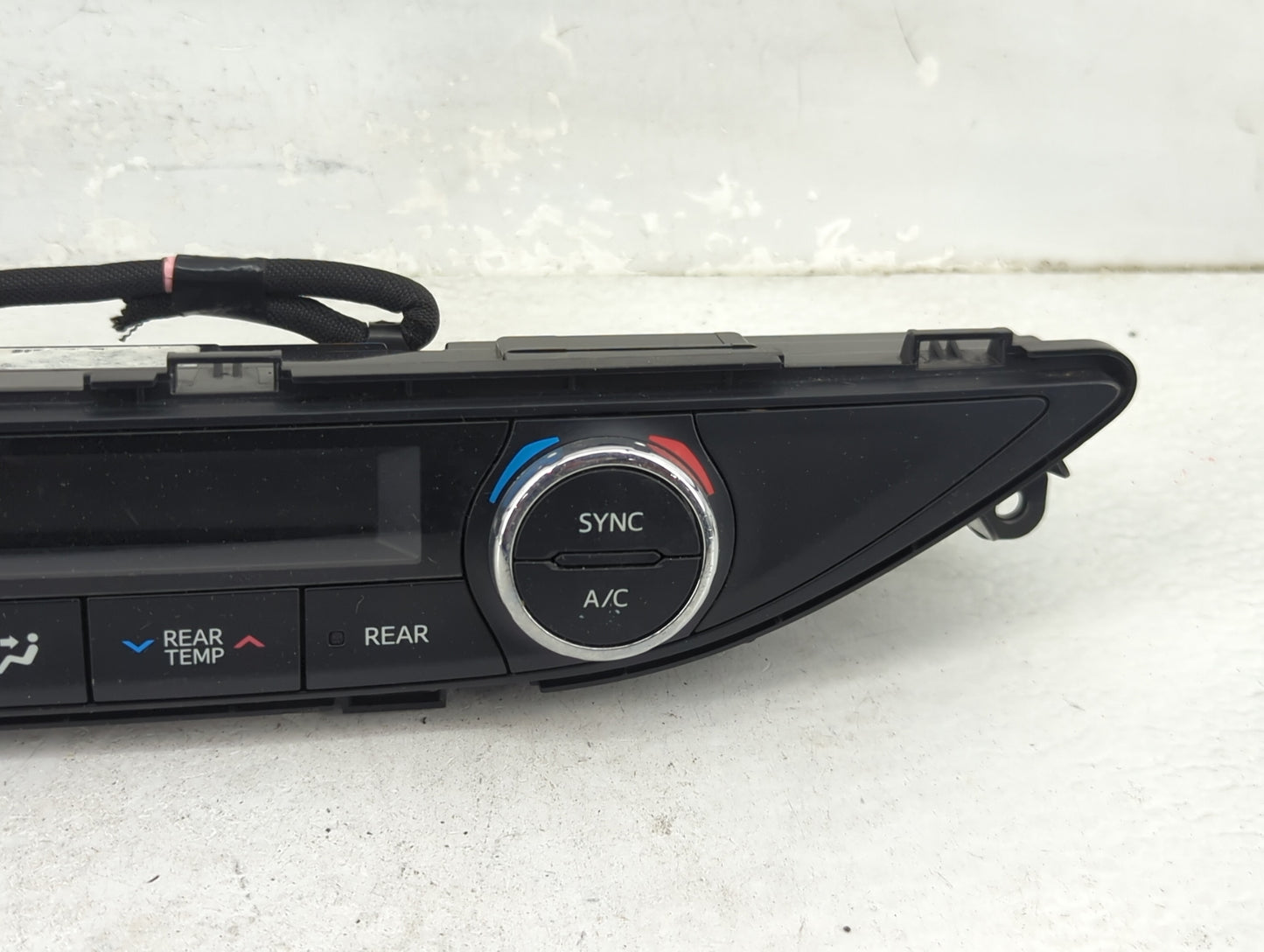 2016 Toyota Highlander Climate Control Module Temperature AC/Heater Replacement Fits OEM Used Auto Parts - Oemusedautoparts1