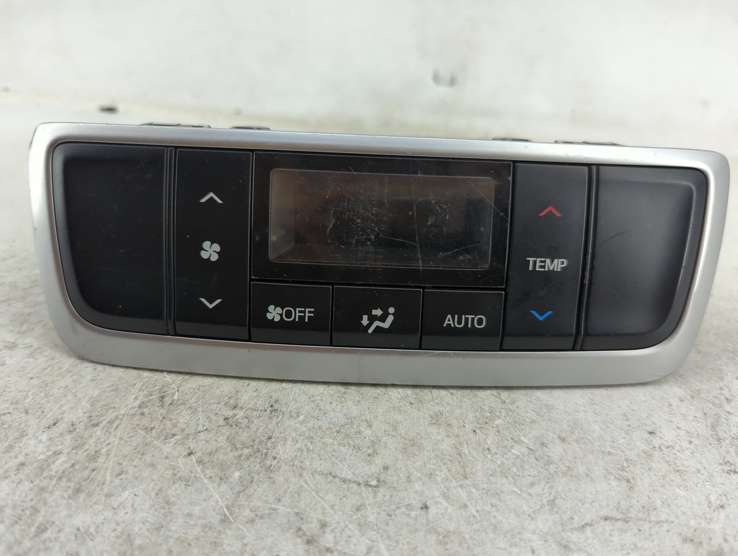 2014-2019 Toyota Highlander Climate Control Module Temperature AC/Heater Replacement P/N:55900-0E470 Fits OEM Used Auto Part