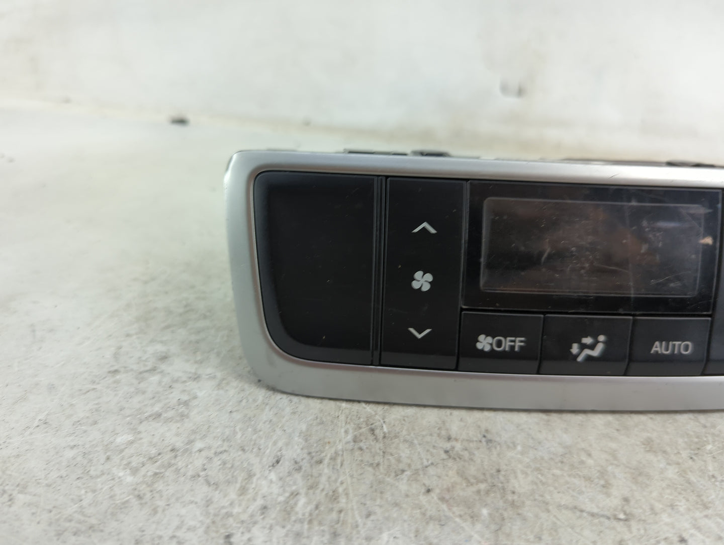 2014-2019 Toyota Highlander Climate Control Module Temperature AC/Heater Replacement P/N:55900-0E470 Fits OEM Used Auto Part