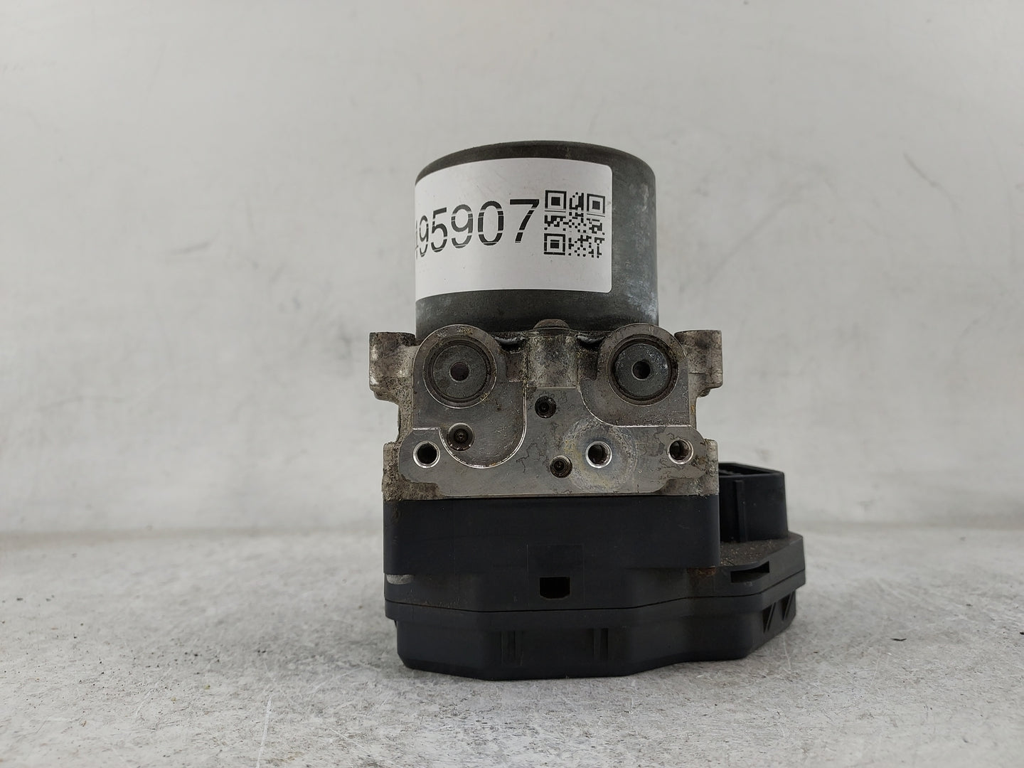 2014-2016 Toyota Highlander ABS Pump Control Module Replacement P/N:44540-0E060 89541-48420, 133000-2660 Fits Fits 2014 2015