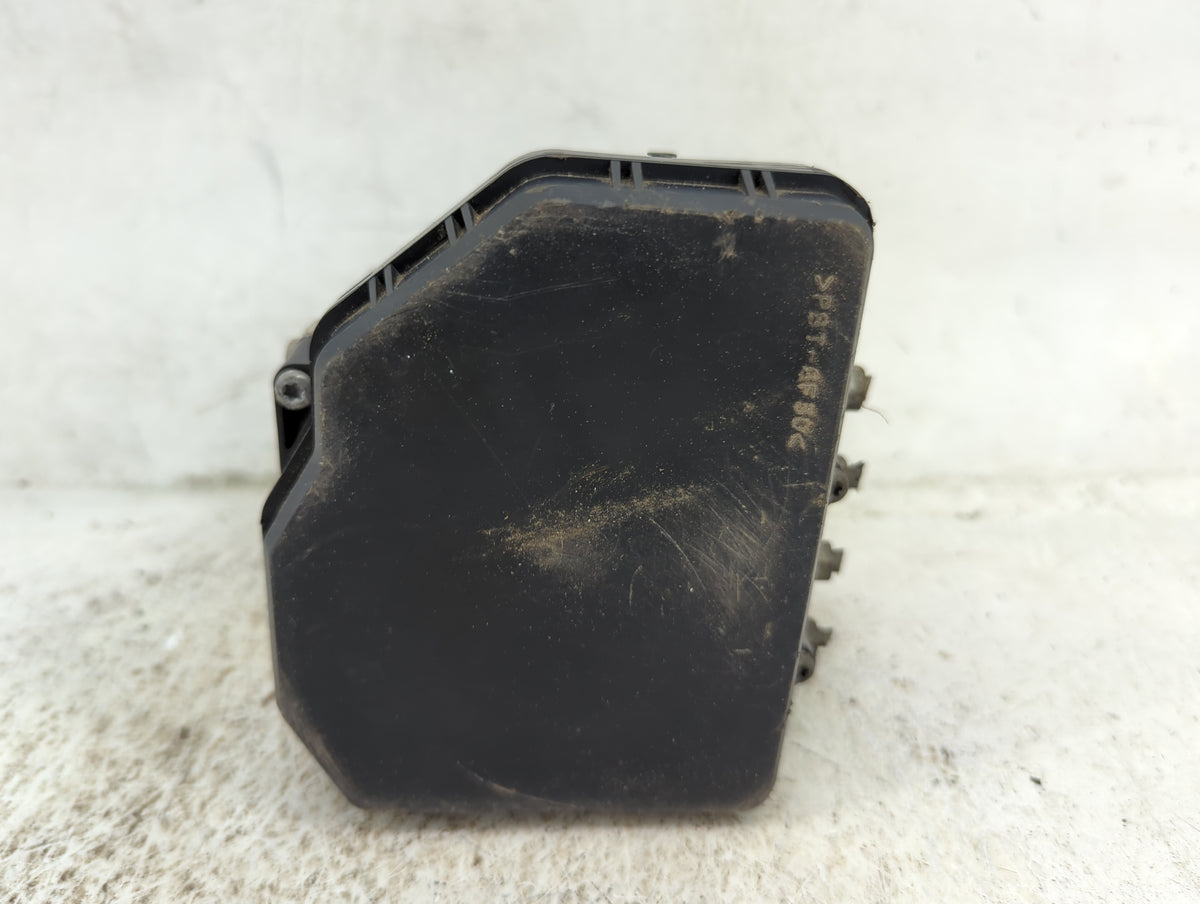 2014-2016 Toyota Highlander ABS Pump Control Module Replacement Fits Fits 2014 2015 2016 OEM Used Auto Parts - Oemusedautopa