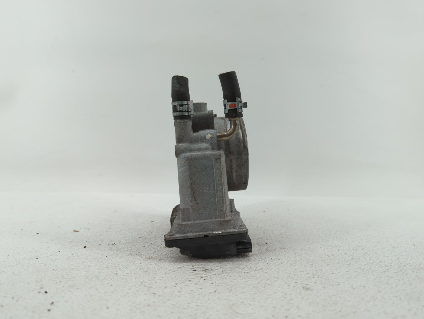 2008-2016 Toyota Highlander Throttle Body P/N:22030-0P050 22030-31030 Fits OEM Used Auto Parts - Oemusedautoparts1.com