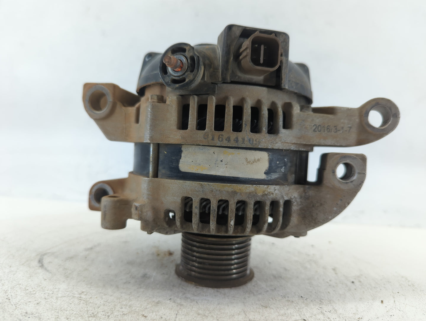 2016-2021 Toyota Land Cruiser Alternator Replacement Generator Charging Assembly Engine OEM P/N:20106/3-1-7 61644109 Fits OE
