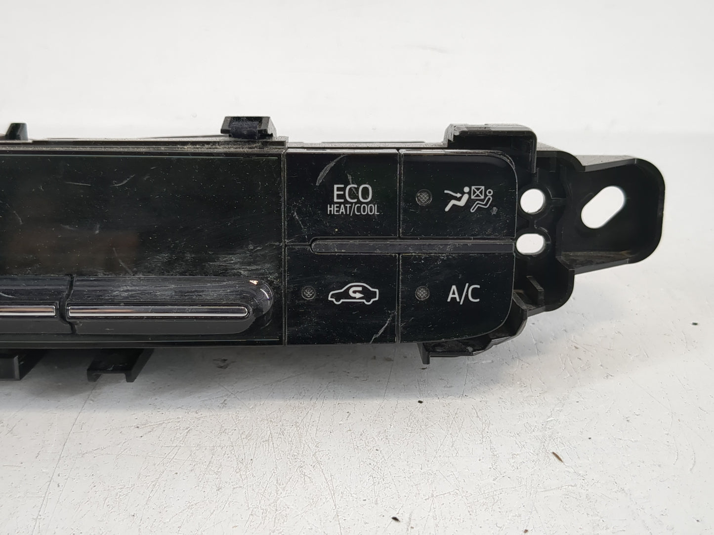 2016-2022 Toyota Prius Climate Control Module Temperature AC/Heater Replacement P/N:75H679 Fits OEM Used Auto Parts - Oemuse