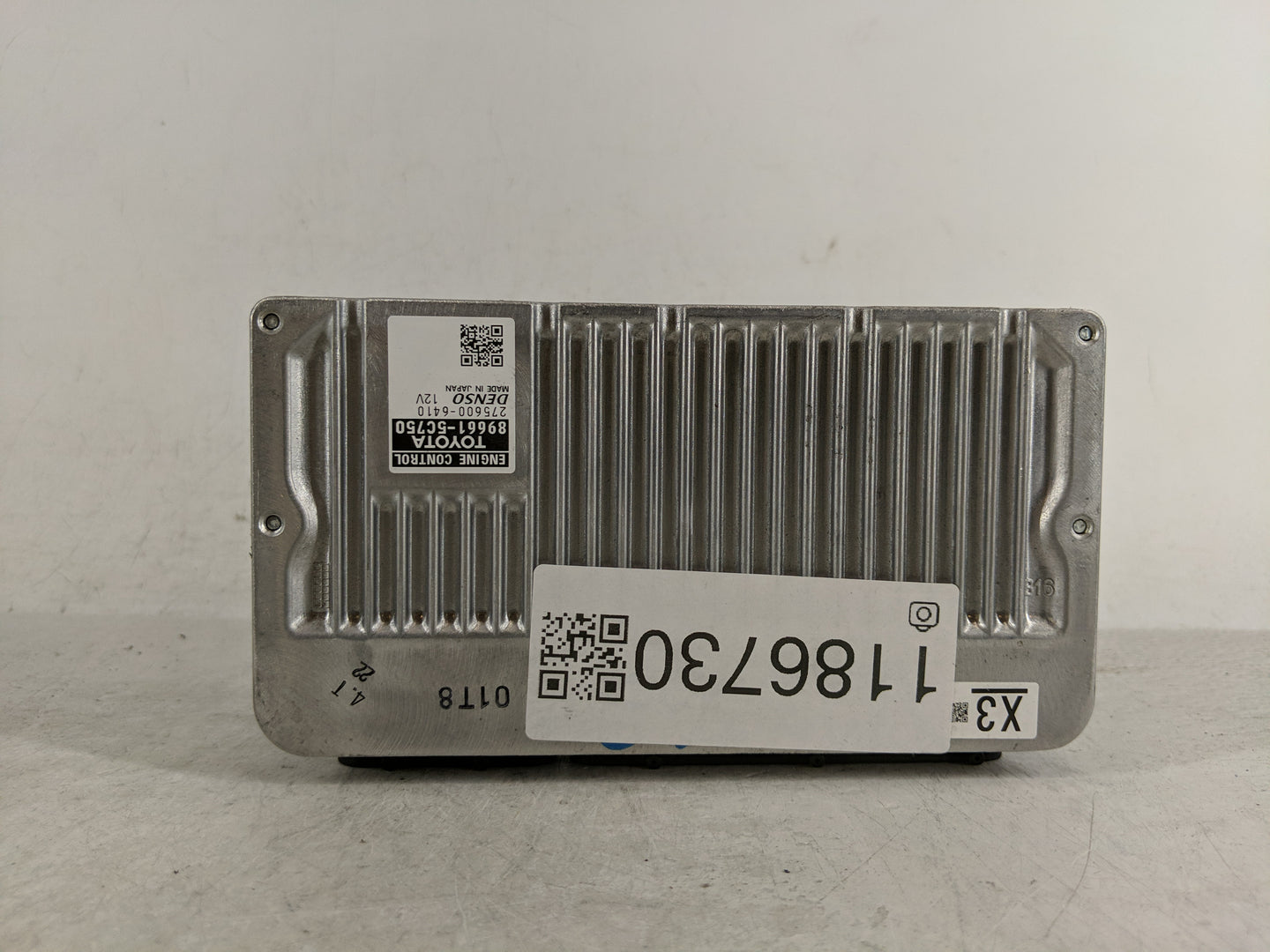 2016-2017 Toyota Prius PCM Engine Control Computer ECU ECM PCU OEM P/N:89661-5C750 Fits Fits 2016 2017 OEM Used Auto Parts -