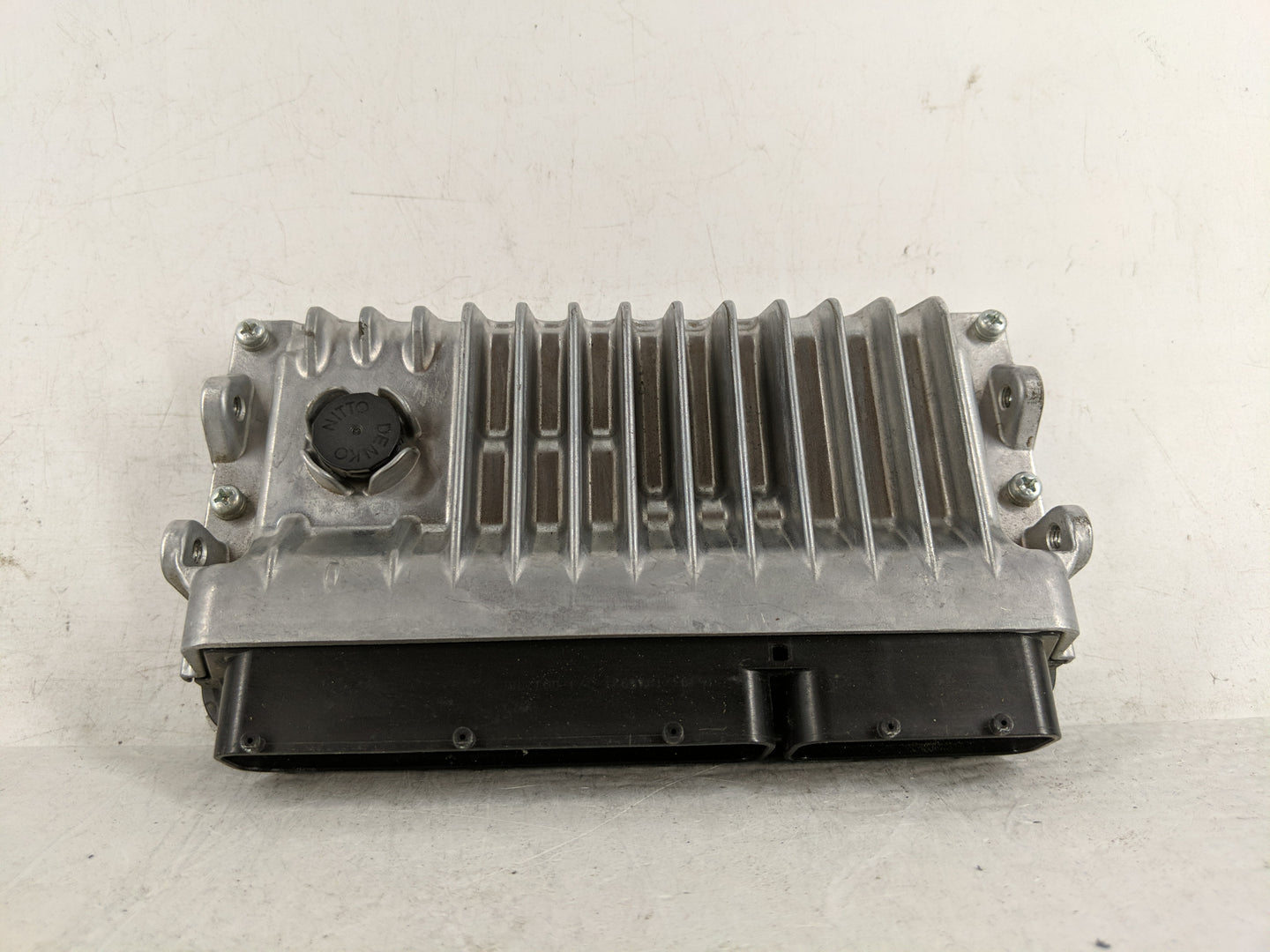 2016-2017 Toyota Prius PCM Engine Control Computer ECU ECM PCU OEM P/N:89661-5C750 Fits Fits 2016 2017 OEM Used Auto Parts -