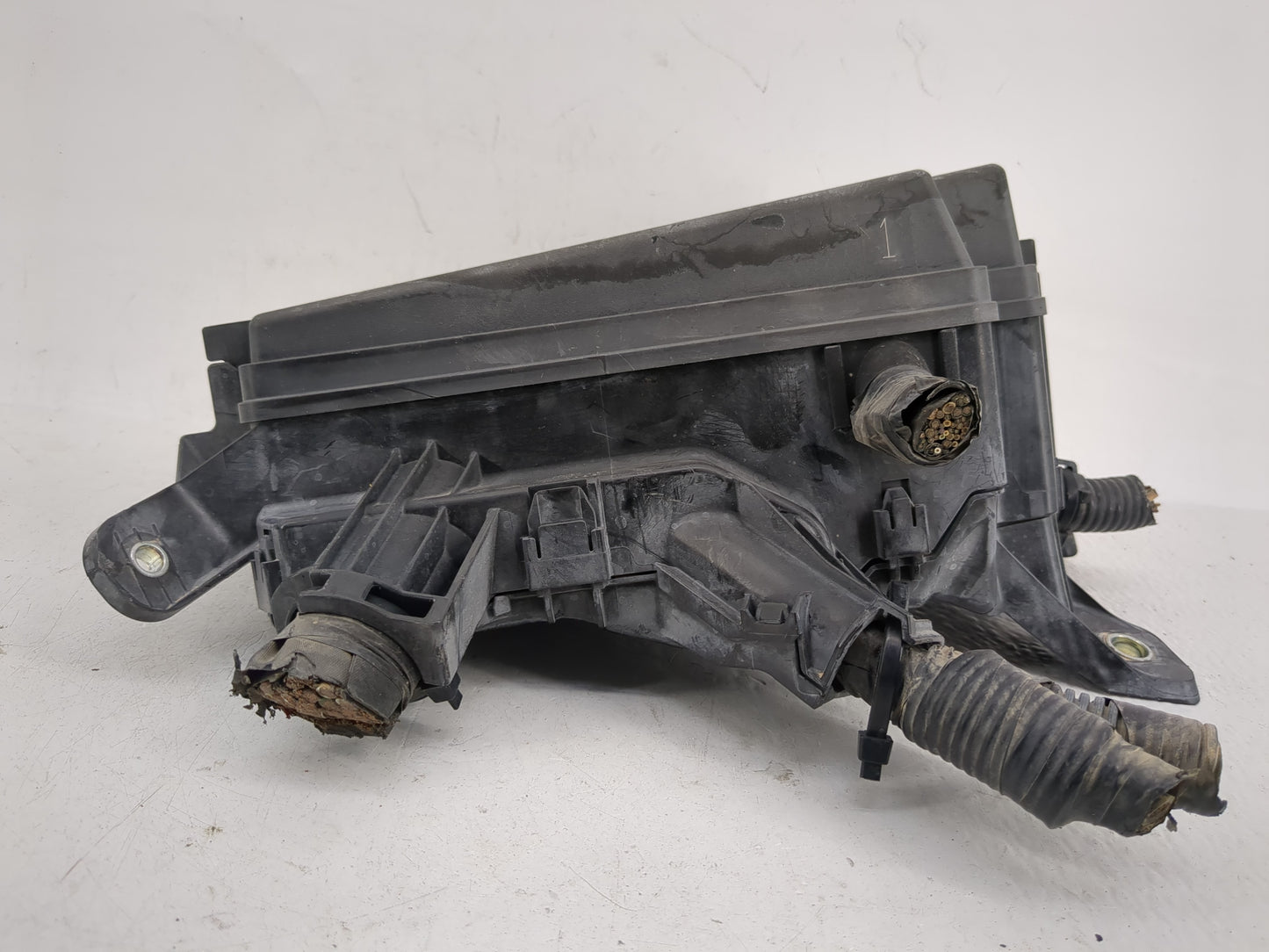 2016-2018 Toyota Prius Fusebox Fuse Box Panel Relay Module P/N:82641-47050-A Fits Fits 2016 2017 2018 OEM Used Auto Parts - 