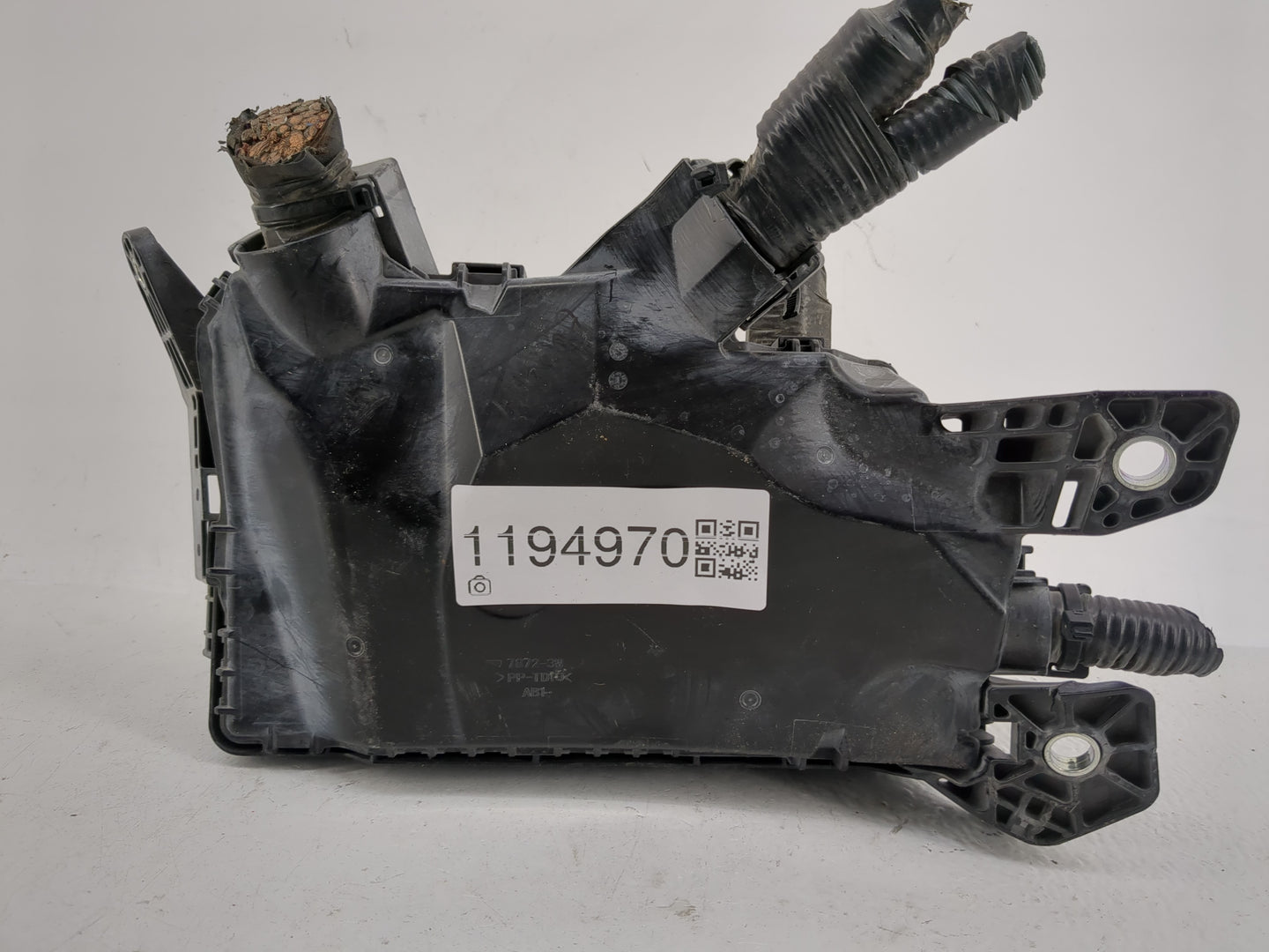 2016-2018 Toyota Prius Fusebox Fuse Box Panel Relay Module P/N:82641-47050-A Fits Fits 2016 2017 2018 OEM Used Auto Parts - 