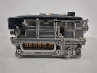 2016 Toyota Prius Hybrid DC Synergy Drive Power Inverter P/N:G9200-47240 G9200-47260 Fits OEM Used Auto Parts - Oemusedautop