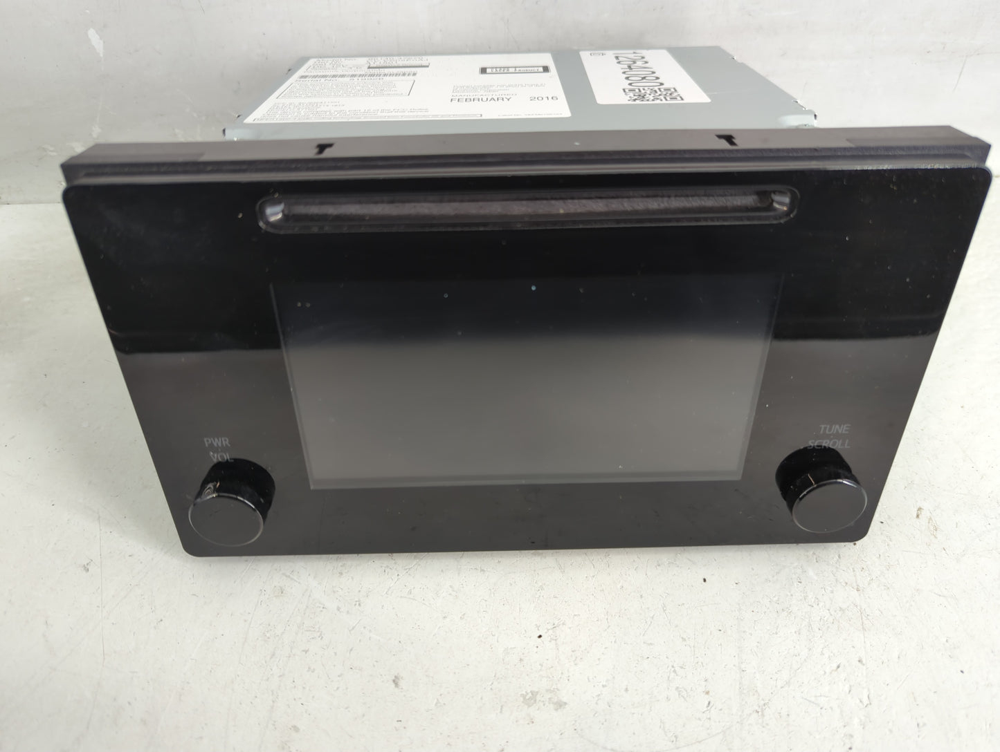 2016-2018 Toyota Prius Radio AM FM Cd Player Receiver Replacement P/N:86140-47270 Fits Fits 2016 2017 2018 OEM Used Auto Par