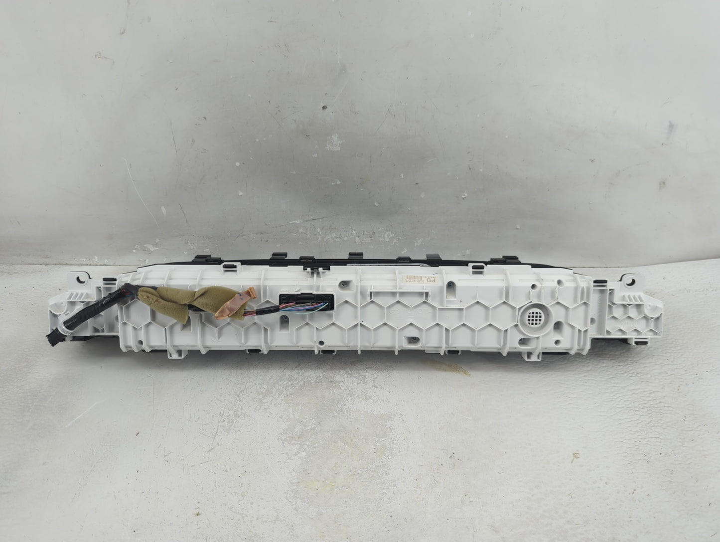 2016-2017 Toyota Prius Instrument Cluster Speedometer Gauges P/N:83800-47L30-G Fits Fits 2016 2017 OEM Used Auto Parts - Oem
