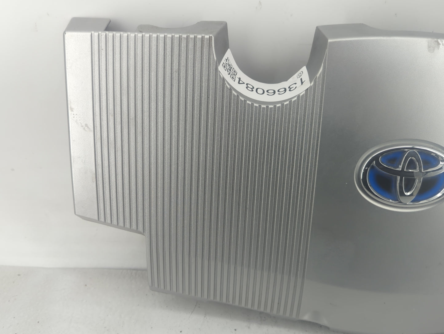 2016 Toyota Prius Engine Cover - Oemusedautoparts1.com