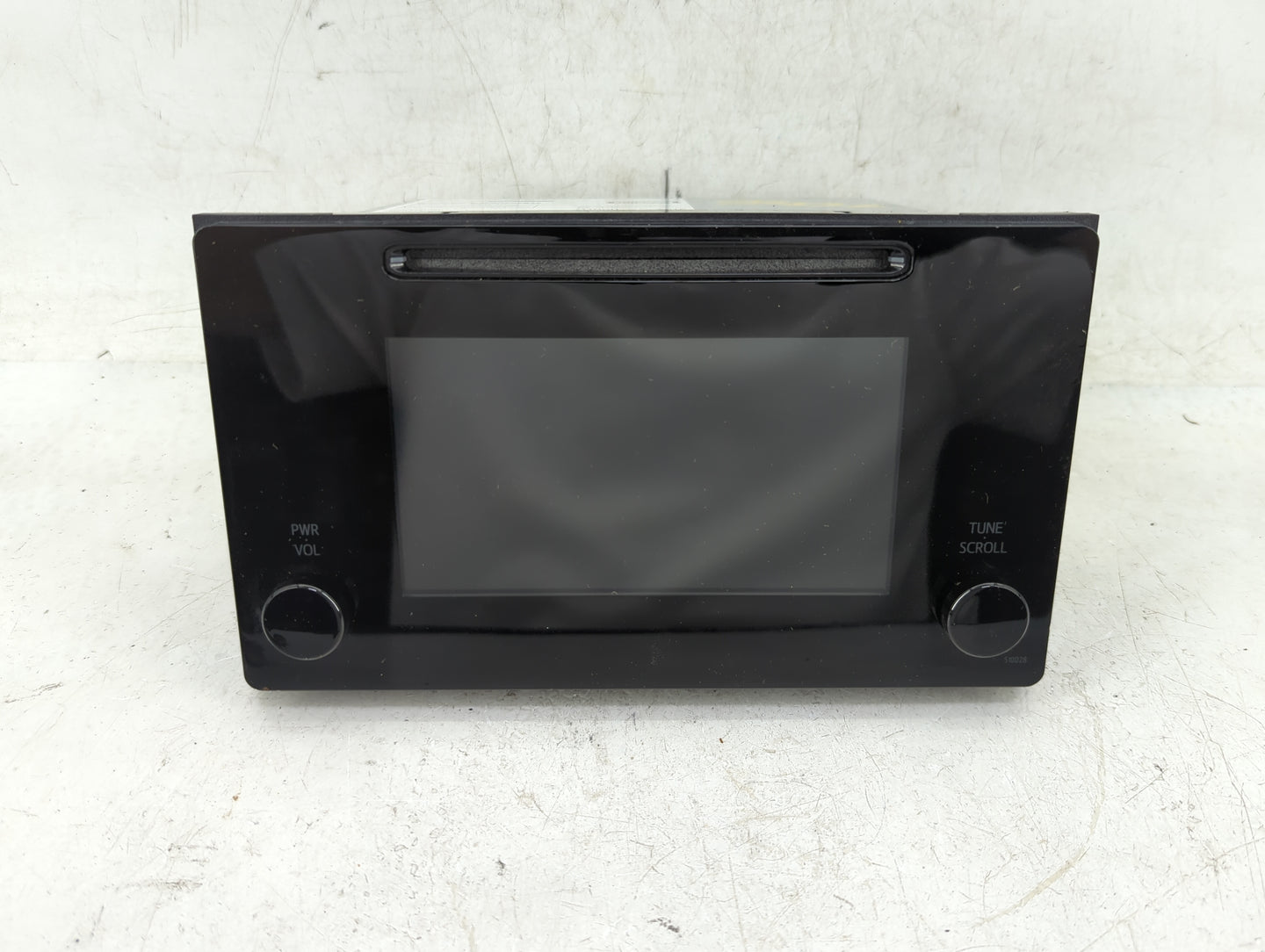 2016-2018 Toyota Prius Radio AM FM Cd Player Receiver Replacement P/N:86140-47270 Fits Fits 2016 2017 2018 OEM Used Auto Par
