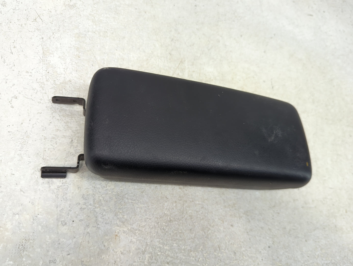 2016 Toyota Prius Center Console Armrest Cover Lid Fits OEM Used Auto Parts - Oemusedautoparts1.com