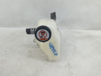 compare product Toyota Prius Radiator Coolant Overflow Expansion Tank Bottle 1410379