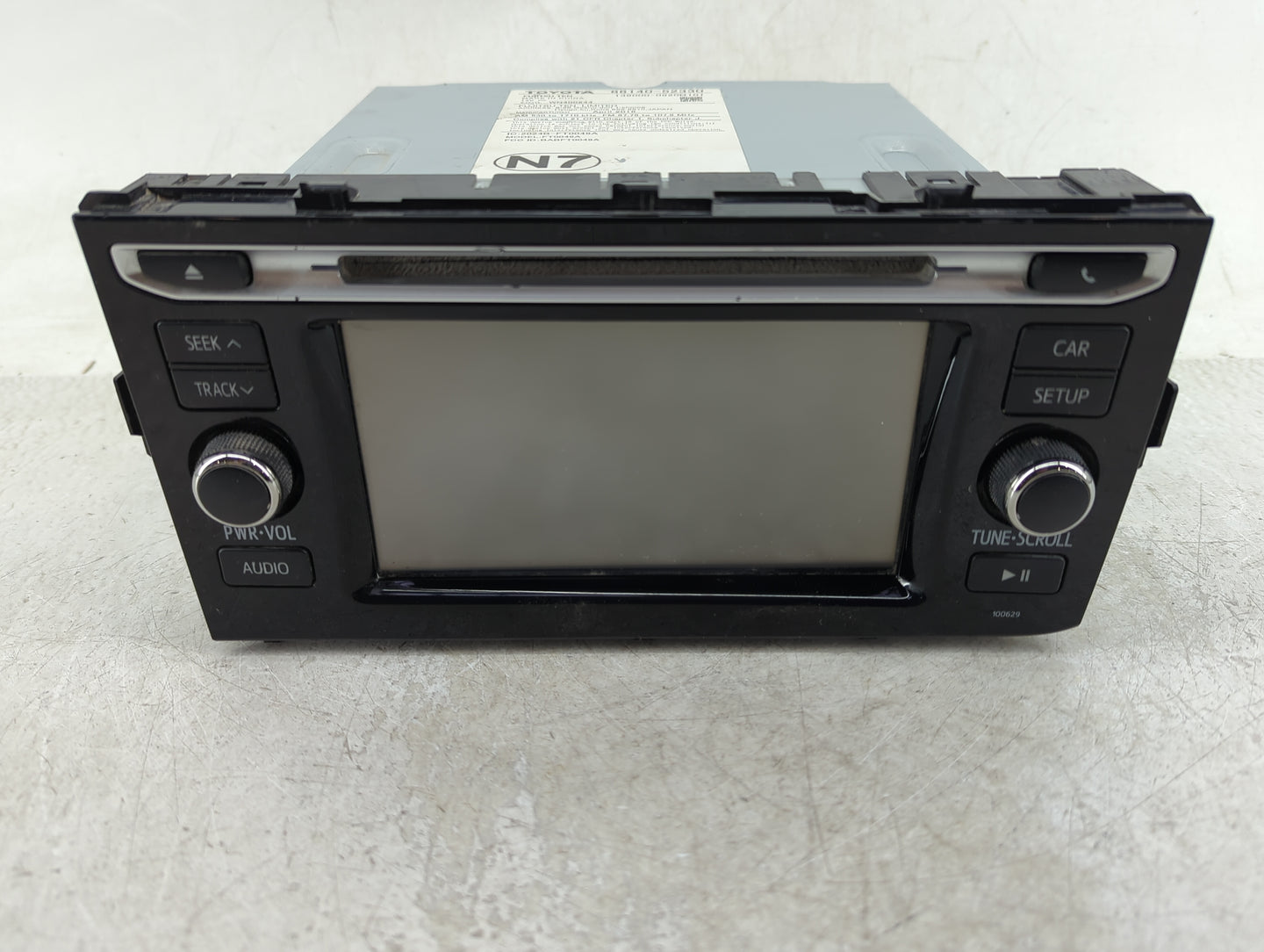 2016-2017 Toyota Prius Radio AM FM Cd Player Receiver Replacement P/N:86140-52330 Fits Fits 2016 2017 OEM Used Auto Parts - 