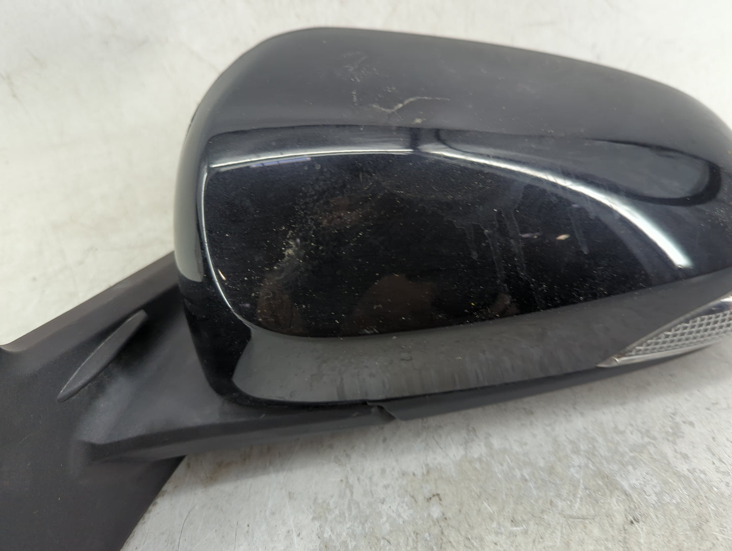Toyota Prius Driver Left Side View Manual Door Mirror Black - Oemusedautoparts1.com