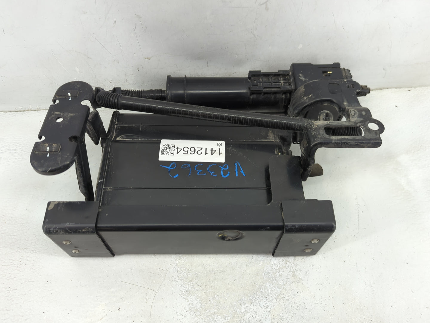 2016 Toyota Prius Fuel Vapor Charcoal Canister 1412654 - Oemusedautoparts1.com