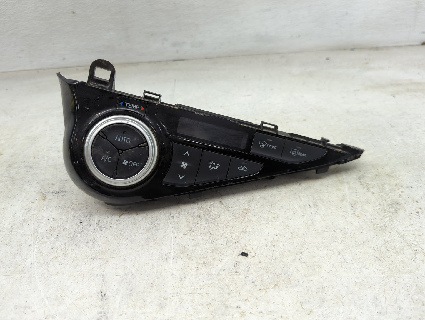 2016 Toyota Prius Climate Control Module Temperature AC/Heater Replacement P/N:555943-2060 555940-2050, 55900-52A30 Fits OEM