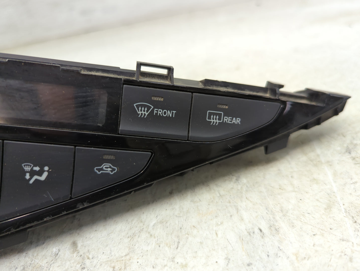 2016 Toyota Prius Climate Control Module Temperature AC/Heater Replacement P/N:555943-2060 555940-2050, 55900-52A30 Fits OEM