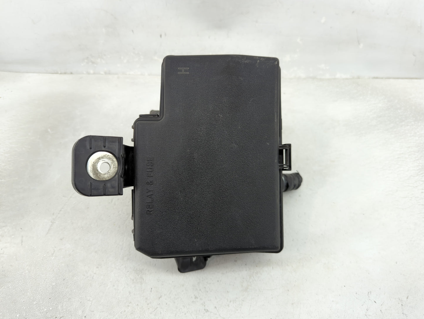2013-2019 Toyota Prius Fusebox Fuse Box Panel Relay Module P/N:82662-52740 Fits Fits 2013 2014 2015 2016 2017 2018 2019 OEM 