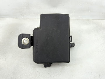 2013-2019 Toyota Prius Fusebox Fuse Box Panel Relay Module P/N:82662-52740 Fits Fits 2013 2014 2015 2016 2017 2018 2019 OEM 