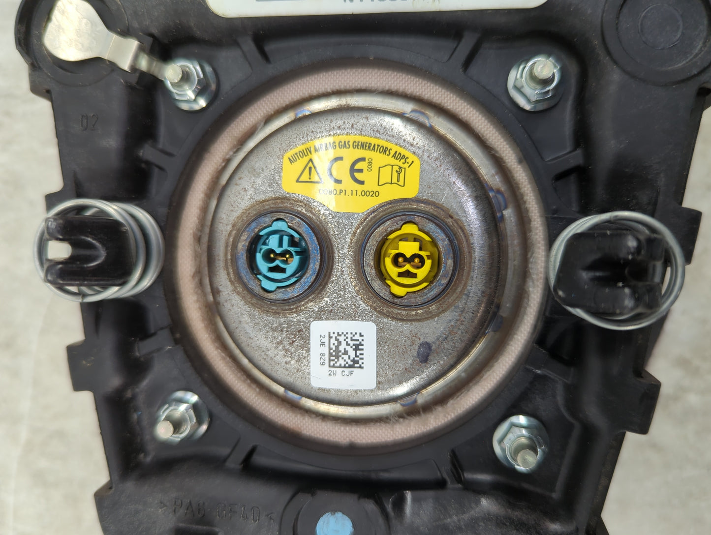 2016 Toyota Prius Air Bag Driver Left Steering Wheel Mounted P/N:42702567 Fits OEM Used Auto Parts - Oemusedautoparts1.com