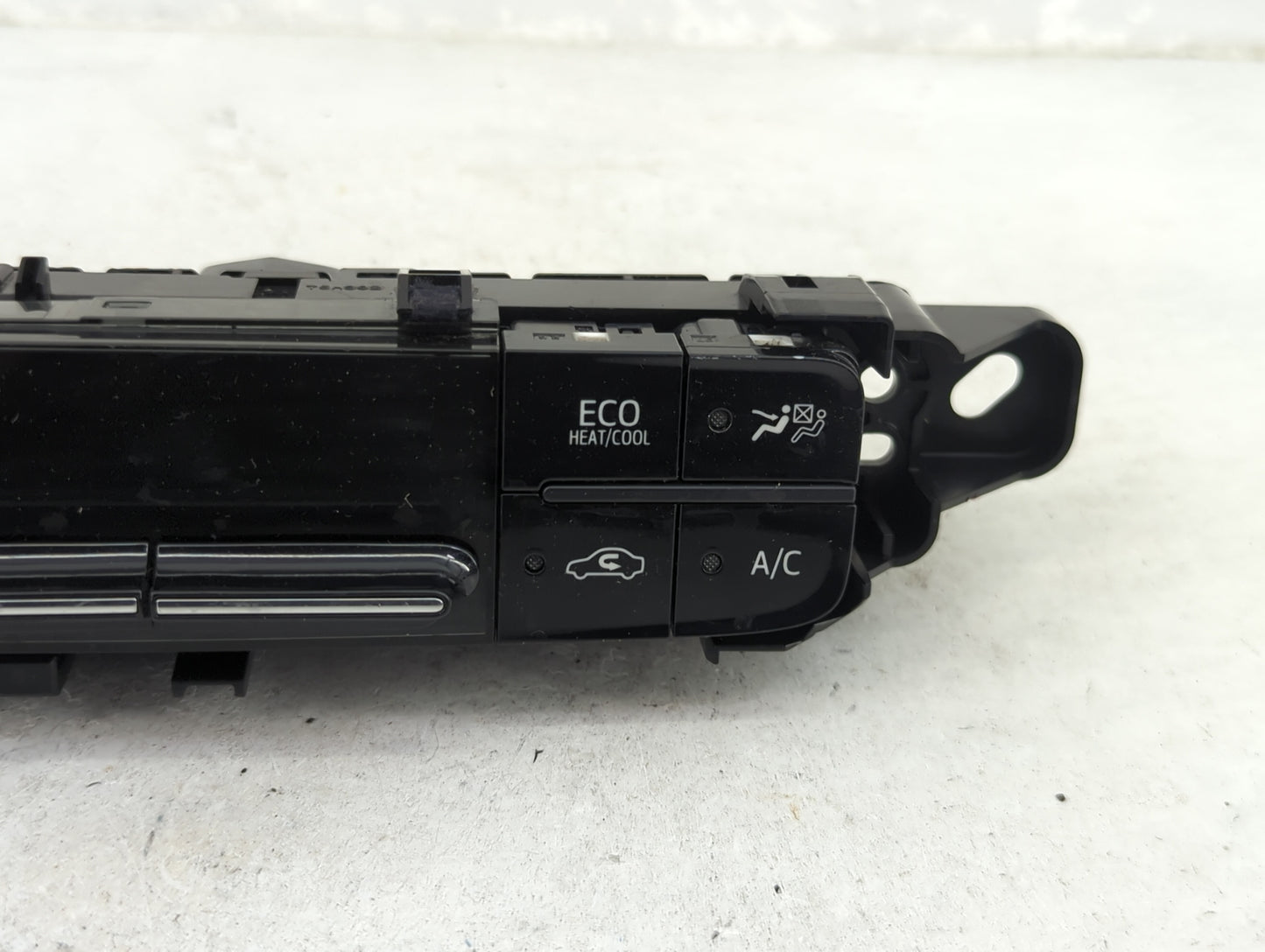 2016-2022 Toyota Prius Climate Control Module Temperature AC/Heater Replacement P/N:55900-47190 458-4J63 Fits OEM Used Auto 