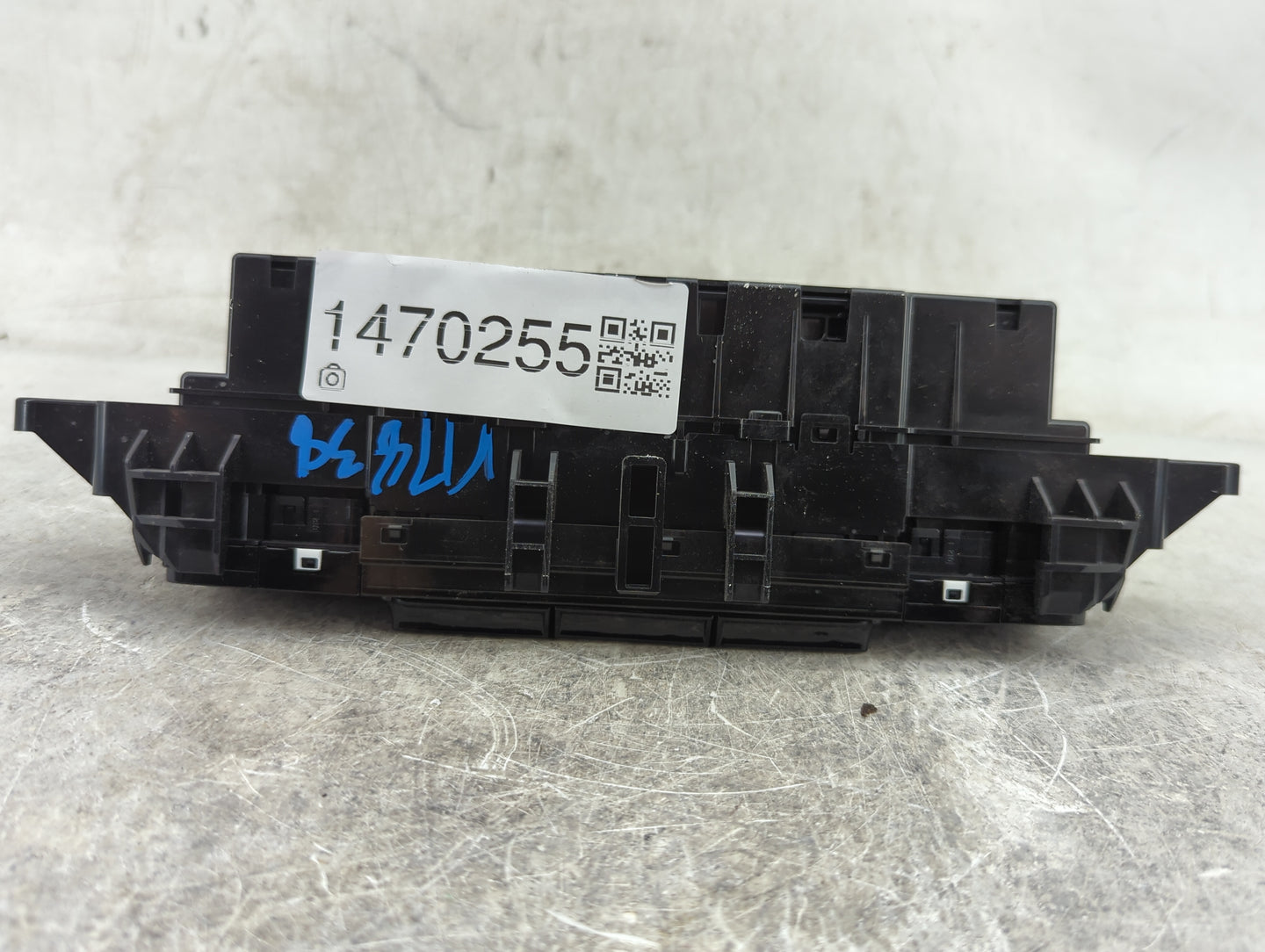 2016-2022 Toyota Prius Climate Control Module Temperature AC/Heater Replacement P/N:75H679 Fits OEM Used Auto Parts - Oemuse