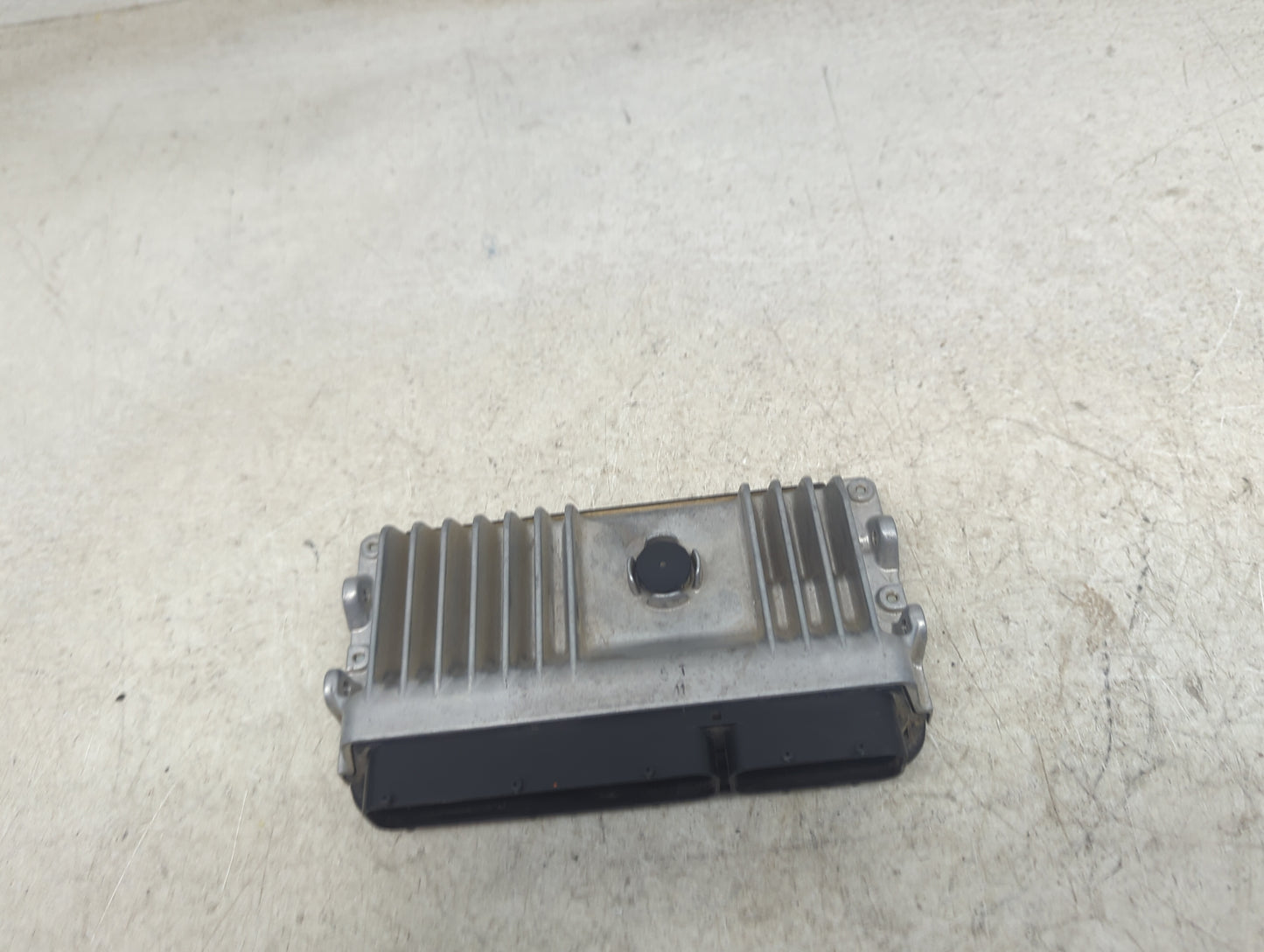 2016 Toyota Prius PCM Engine Control Computer ECU ECM PCU OEM P/N:89661-47640 275600-7344 Fits OEM Used Auto Parts - Oemused