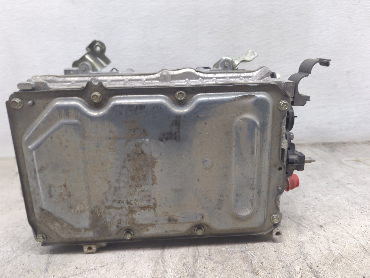2016 Toyota Prius Power Inverter Control Module G9200-47260|2321001361 - Oemusedautoparts1.com