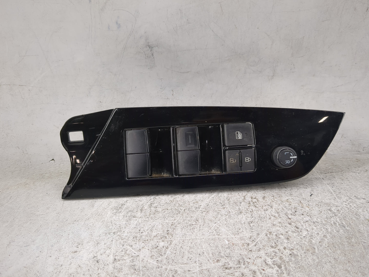 2016-2022 Toyota Prius Master Power Window Switch Replacement Driver Side Left P/N:74232-47190 Fits OEM Used Auto Parts - Oe
